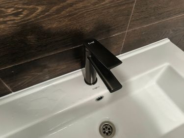 Установка напольного унитаза