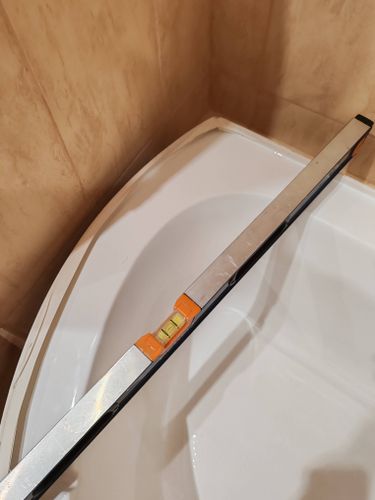 Установка душевой кабины шириной до 120 см Доплата за установку душевой кабины с гидромассажем