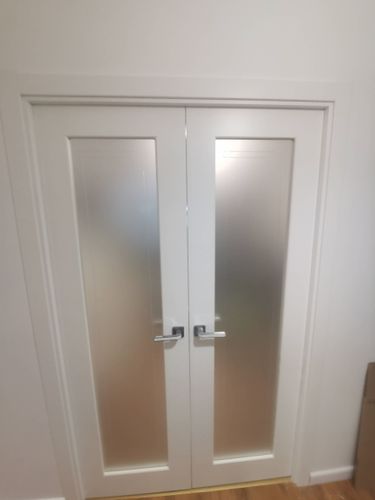 Установка межкомнатной одностворчатой двери (2 и более)