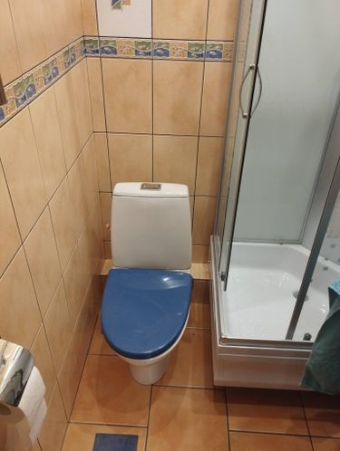 Установка напольного унитаза