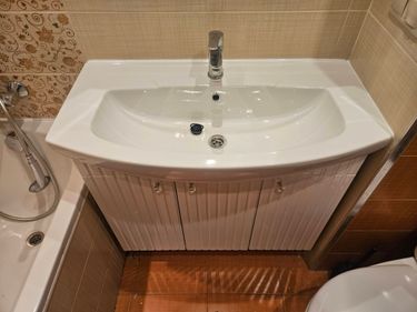 Установка смесителя (на готовые коммуникации)