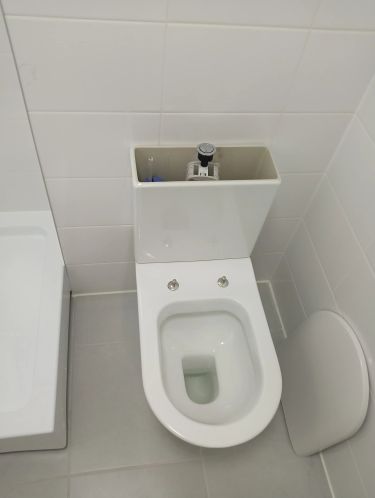 Установка напольного унитаза