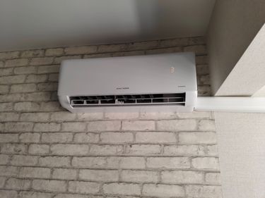 Установка сплит системы 7-9 kBTU (одноэтапный монтаж)