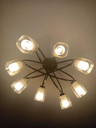 Сборка и навеска люстры