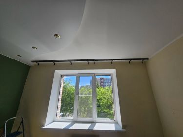 Установка декоративного карниза (одно, двух, трехрядный) длиной до 3,5 метров