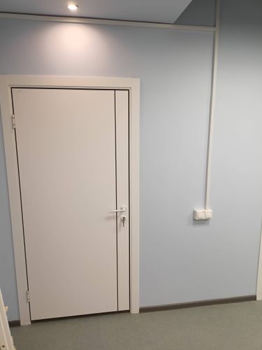 Врезка завертки/дверной ручки/магнитной ответки/цилиндра для замка