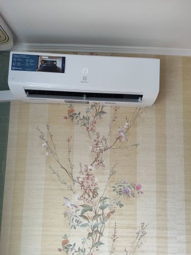 Установка сплит системы 7-9 kBTU (одноэтапный монтаж)