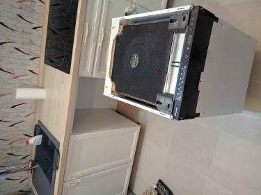 Устройство отключено от коммуникаций, извлечено из ниши, подготовлено к транспортировке. Рабочая зона очищена, все соединения проверены, обеспечена безопасность дальнейших действий.