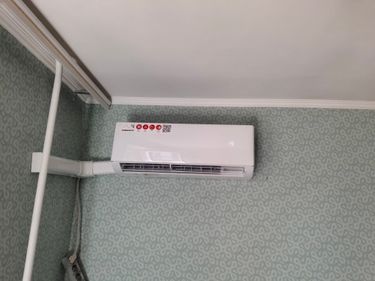 Установка сплит системы 7-9 kBTU (одноэтапный монтаж)