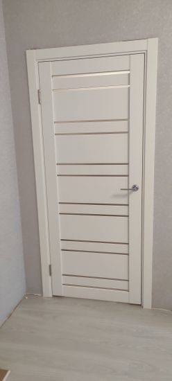 Установлена складная конструкция, закреплены направляющие, створки соединены, обеспечена плавность движения. Проверена надежность креплений, отрегулированы элементы для бесшумного функционирования.