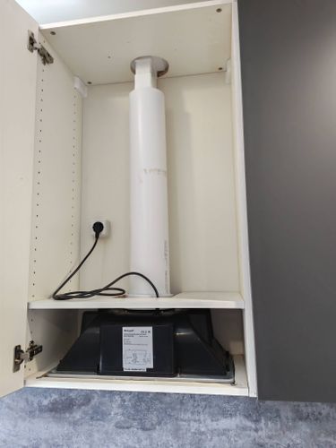 Демонтаж ящика кухонного гарнитура с сохранением