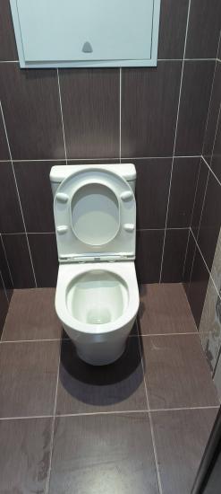 Установка напольного унитаза