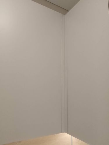 Установка механизма Free-Fold / Free Flap / Free Slide Выпил одного отверстия/углубления/присадка под петлю в материалах ДСП/Массив Установка фальшпанели / заглушки