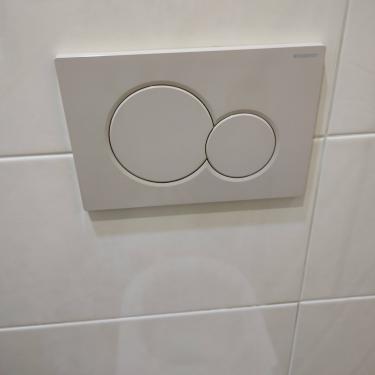 Ремонт бачка (запорной арматуры) подвесного унитаза