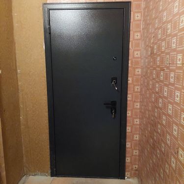 Установка входной двери весом до 95 кг