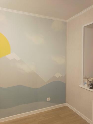 Монтаж потолочного полистрирол/пенополистирол плинтуса