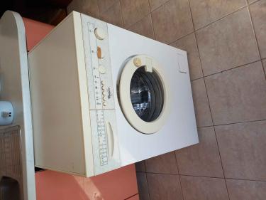 Проведена замена поврежденных кабелей, установлены новые розетки, проверена изоляция, устранены короткие замыкания, восстановлено питание, протестирована безопасность системы.