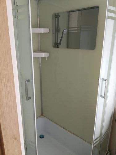 Демонтаж душевой кабины