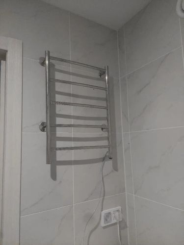 Монтаж электрического полотенцесушителя