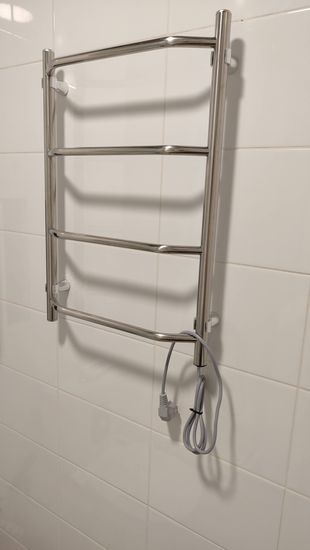 Монтаж водяного полотенцесушителя на готовую подводку (без подгонки)