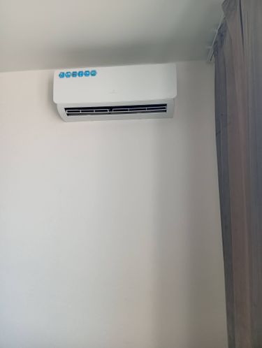 Разборка/сборка внутреннего настенного блока