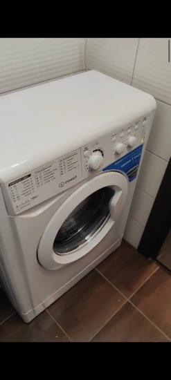 Установлено оборудование, подключены шланги к водопроводу, выполнено подключение к электросети, проверена герметичность соединений, проведено тестирование работы устройства.