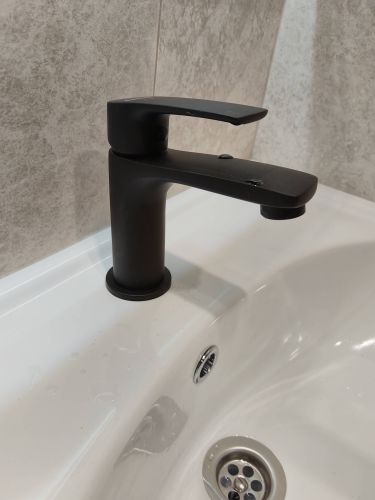 Установка комплекта: Тумба + Раковина + смеситель + зеркало