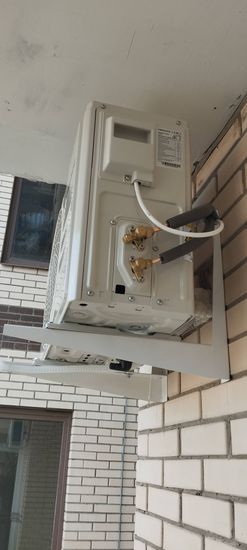 Установка сплит системы 7-9 kBTU (одноэтапный монтаж)