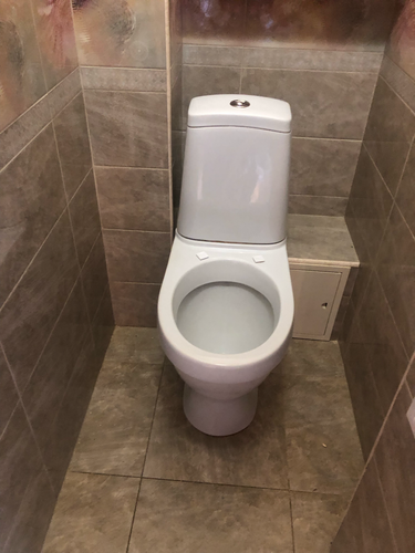 Установка напольного унитаза