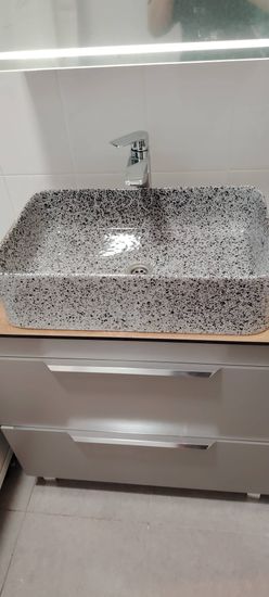 Установка комплекта: Тумба + Раковина + смеситель + зеркало