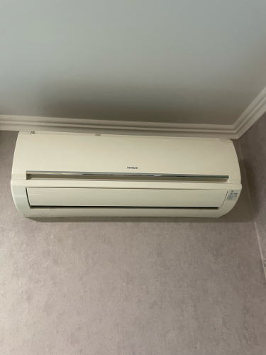 Проведена тщательная очистка фильтров, устранение загрязнений с внутренних элементов, дезинфекция системы, проверка дренажа, восстановление работоспособности устройства.