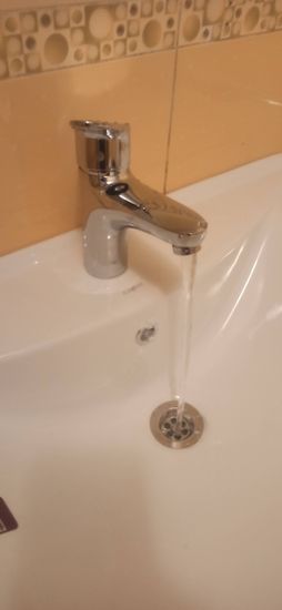 Установка смесителя (на готовые коммуникации)