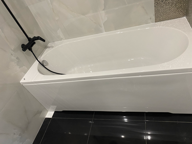 Установка акриловой ванны