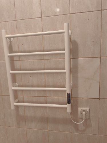 Монтаж электрического полотенцесушителя