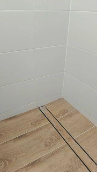 Герметизация стыков душевой кабины