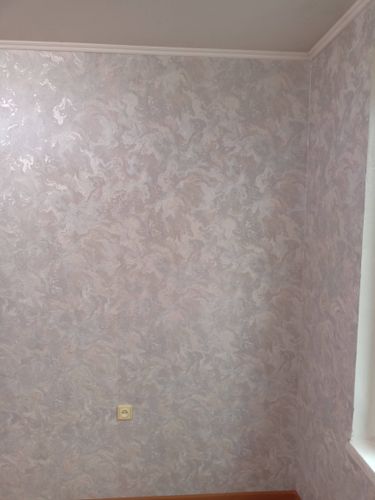 Снятие одного слоя обоев и клея с стен