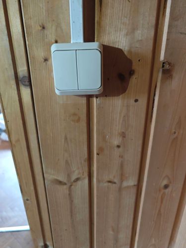 Монтаж и подключение настенно-потолочного светильника