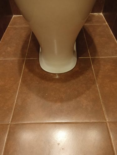 Установка напольного унитаза