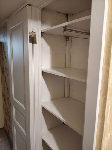 Навеска полки