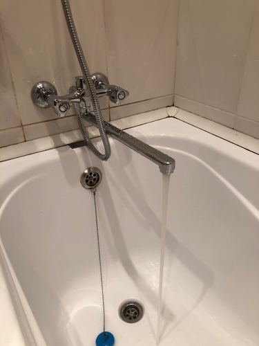 Установка смесителя (на готовые коммуникации)