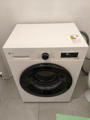 Установка отдельностоящей стиральной машины с подключением