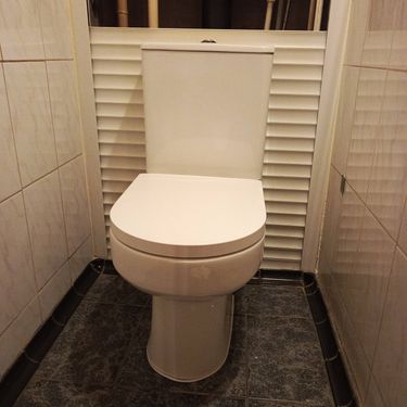 Установка напольного унитаза