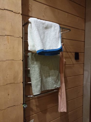 Монтаж электрического полотенцесушителя