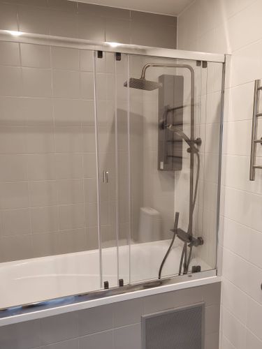 Установка ширмы на ванну шириной свыше 111 см