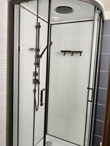 Установка душевой кабины шириной до 90 см