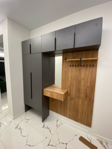 Сборка трехсекционной стенки