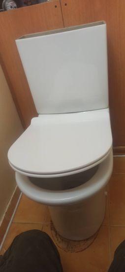 Установка напольного унитаза