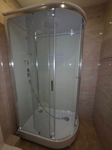 Демонтаж душевой кабины