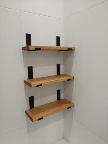 Навеска полки