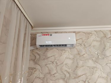 Установка сплит системы 7-9 kBTU (одноэтапный монтаж)